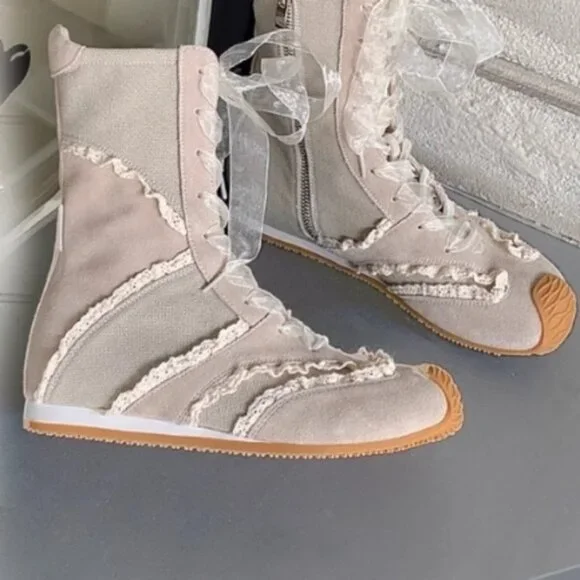 Ladies Shoes Lace up Boots - Picture 4 of 4